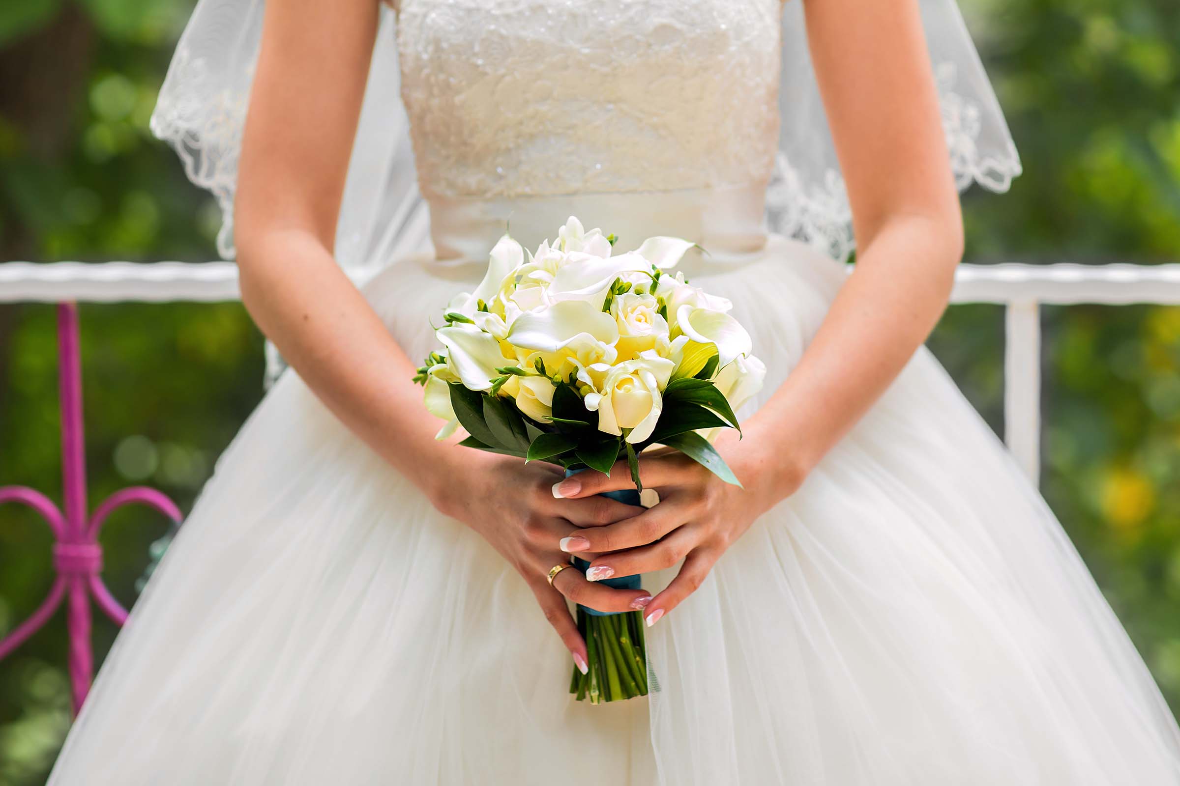 wedding-bouquet-PAVKVHT.jpg